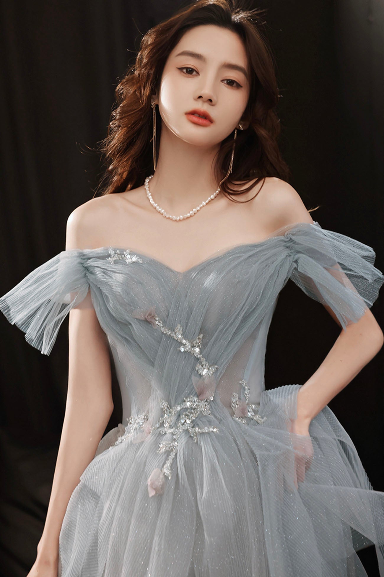 Gray tulle sequins long prom dress A line evening dress HZ1023